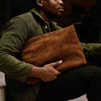 Suede Flight Folio XL - Tobacco Brown
