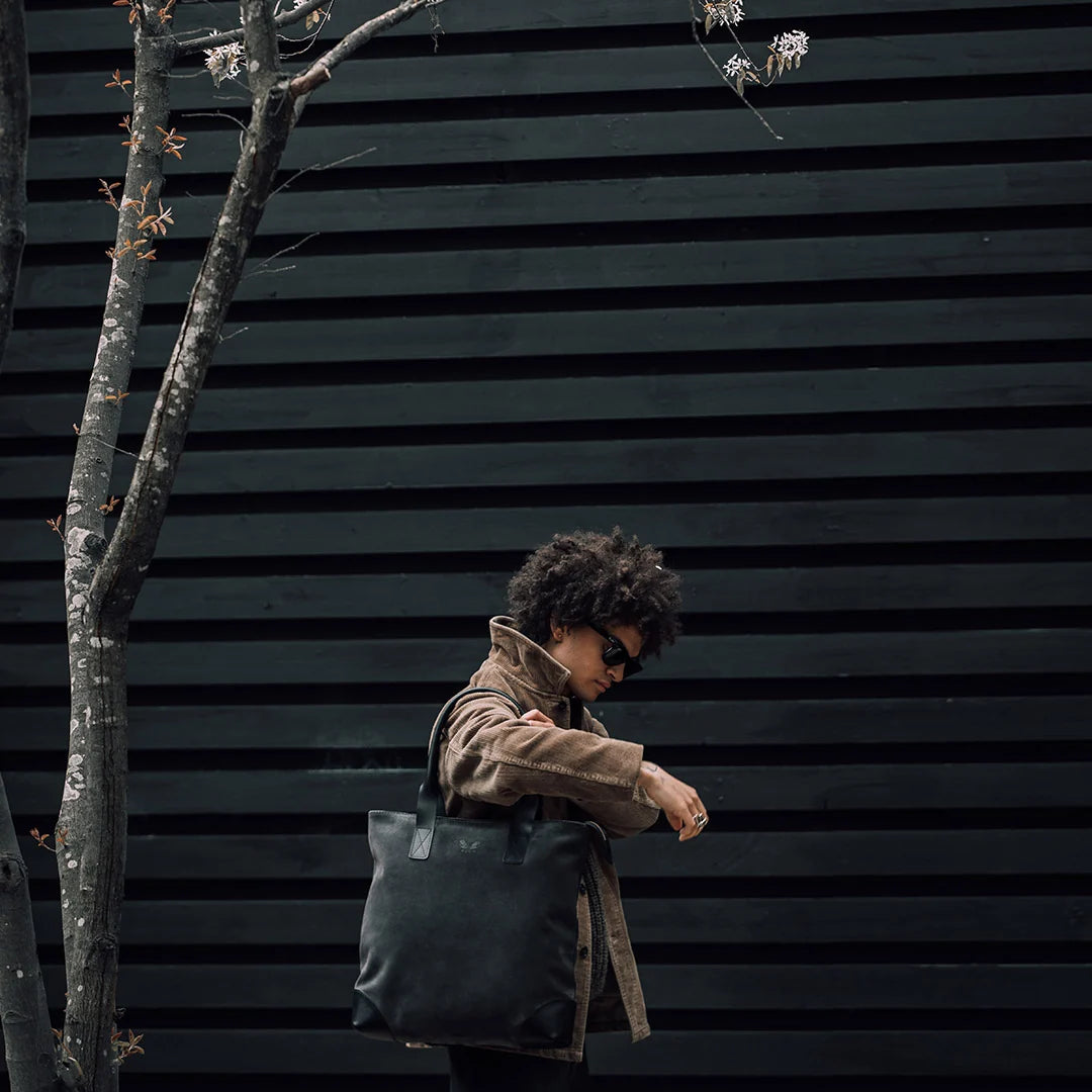Suede Tote - Storm Grey