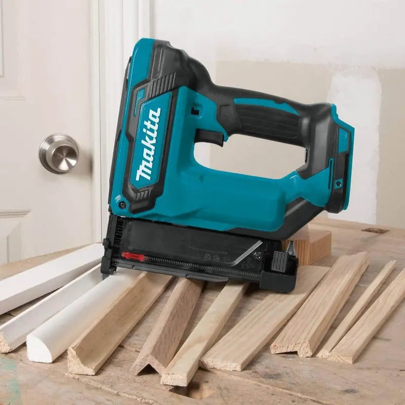 Makita 18-Volt LXT Lithium-Ion 23-Gauge Cordless Pin Nailer (Tool-Only) XTP02Z