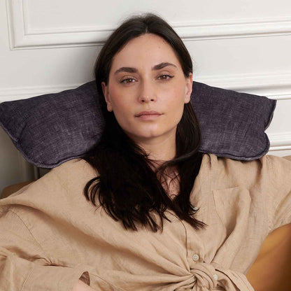 Coussin repose tête et de décoration · EPICUR Hestia (velours)