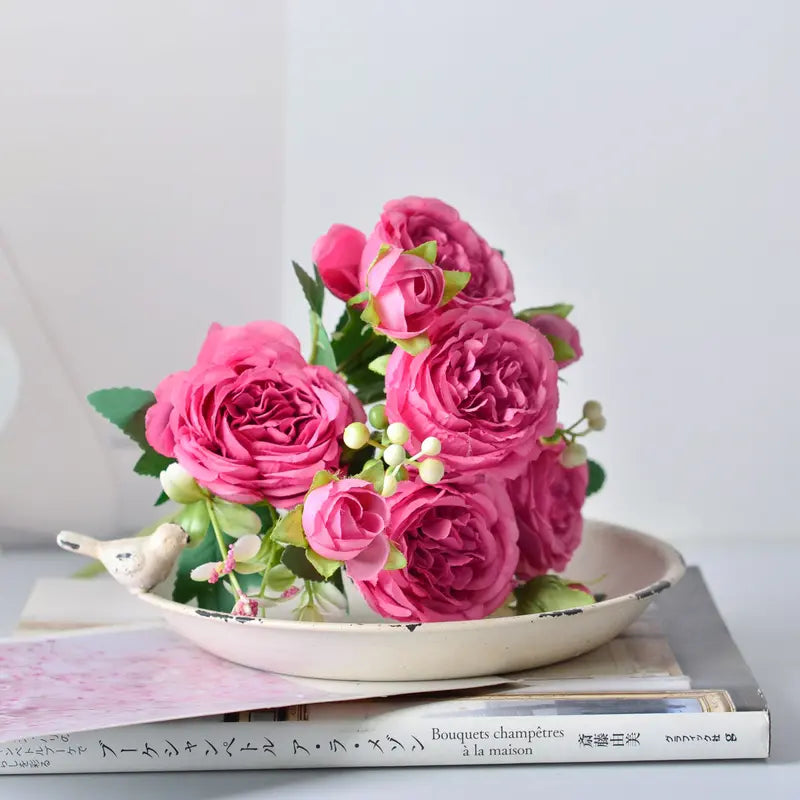 Korean-Style Handheld Peony Bouquet  Five-Spray Silk Floral Arrangement (31 cm)