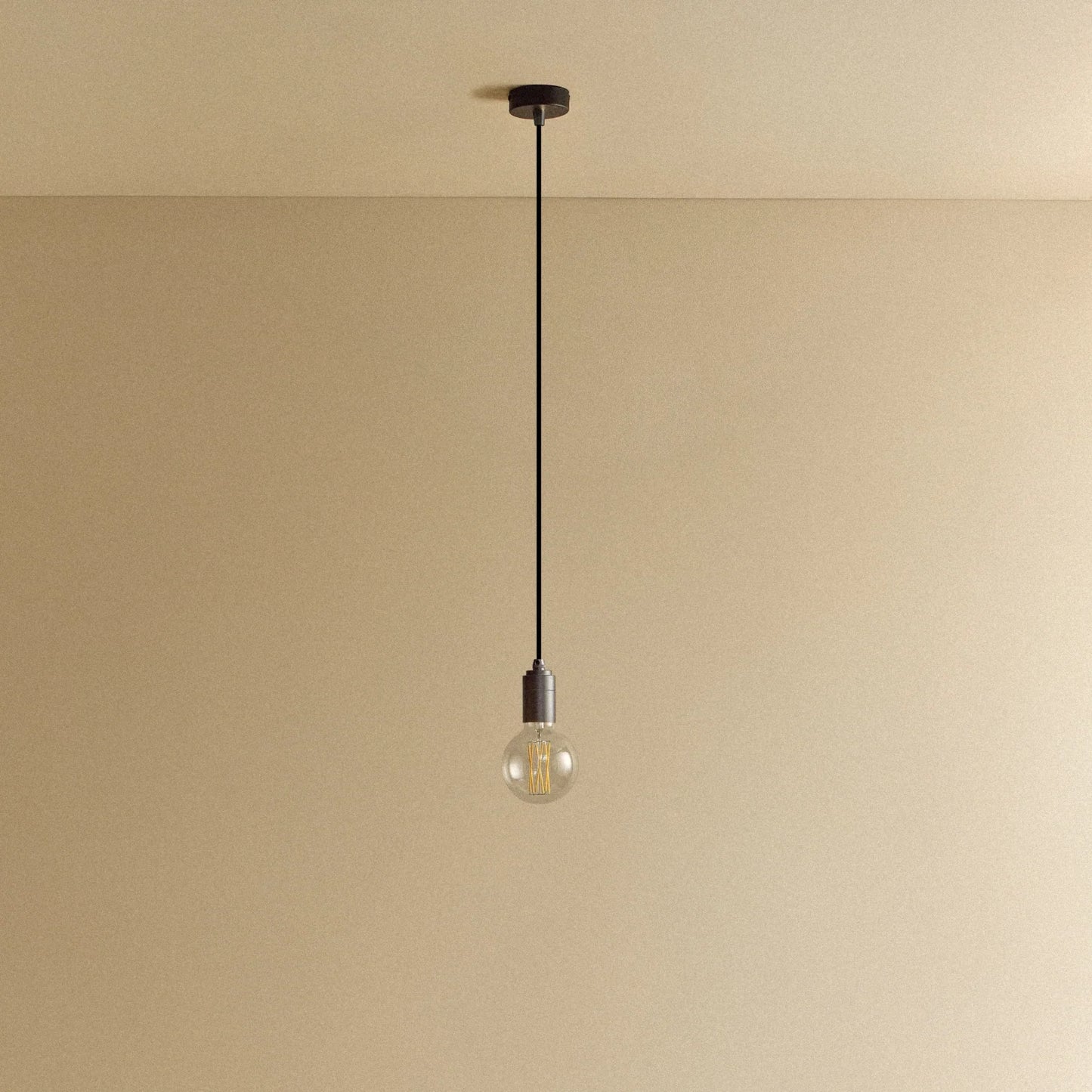 Elva Pendant Light Non-Tinted in Graphite