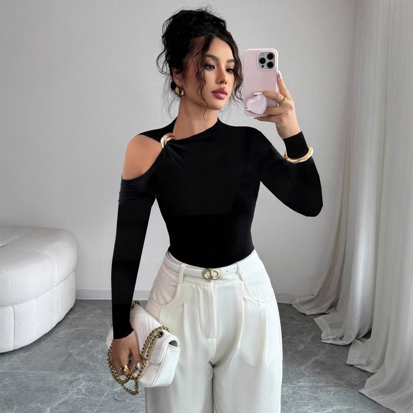 Haut Asymétrique avec Broche "Aura"