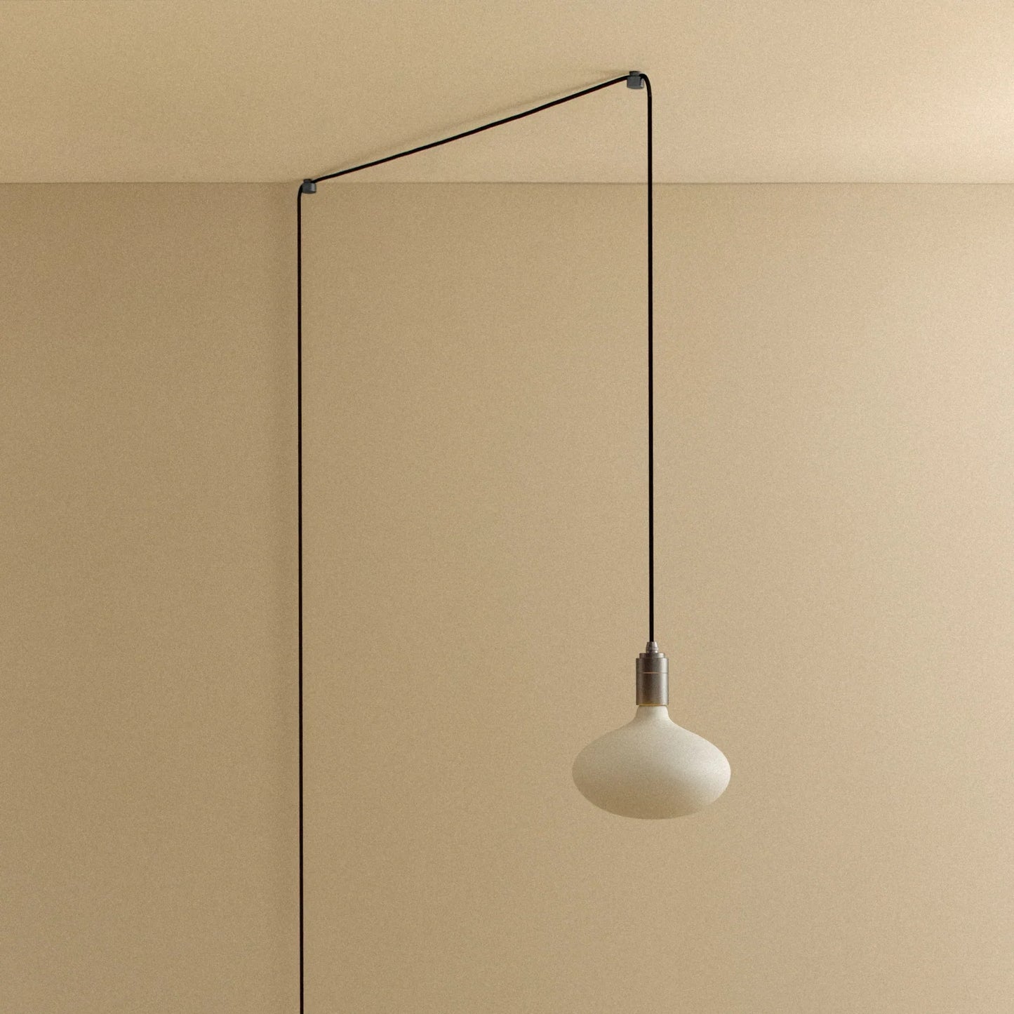 Oval II Plug-In Pendant in Graphite