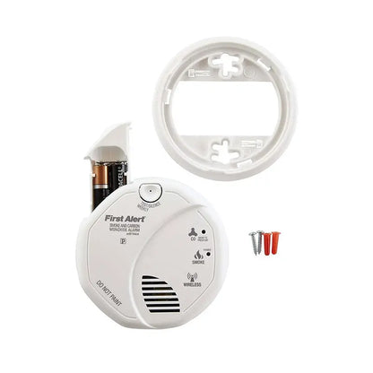 Wireless Interconnect Talking Battery Operated Smoke and Carbon Monoxide Alarm