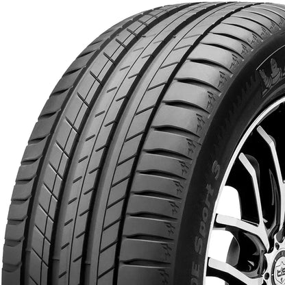 275/50ZR19 112Y XL Tire  Compatible with 20042009 Maybach 57 & 62 Models