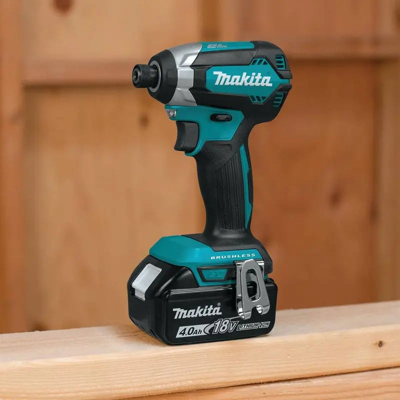 Makita 18V LXT Lithium-Ion Brushless Cordless Hammer Drill and Impact Driver Combo Kit (2-Tool) w/ (2) 4Ah Batteries, Bag XT269M
