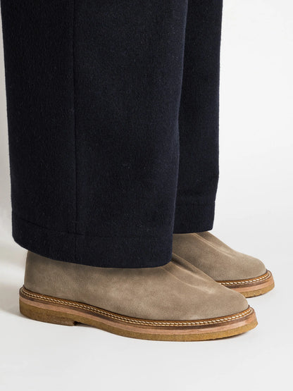 RAY BEIGE