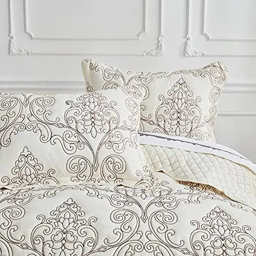 CHIXIN Oversized Bedspread Coverlet Set King Size   Lightweight Bedding Cover