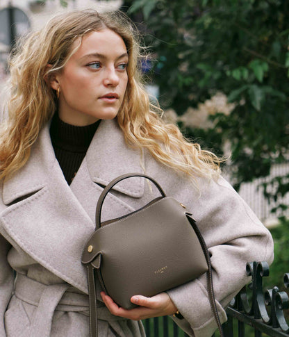 Mini Swann | Taupe