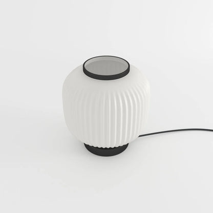 Lampe à poser en verre opaque blanc et métal noir