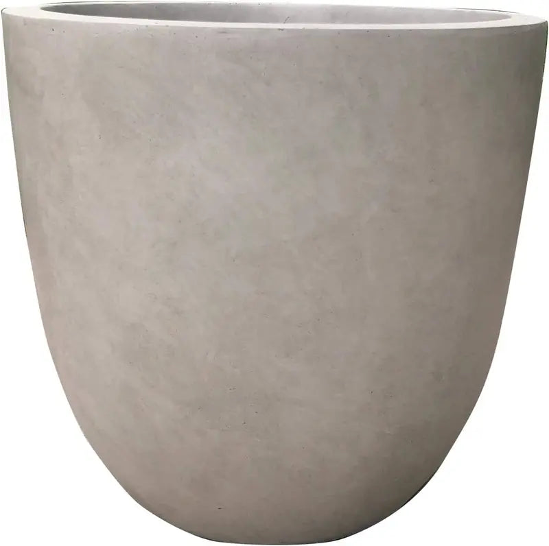 Kante Lightweight Durable Modern Round Outdoor Planter, 18  x 18  x 17