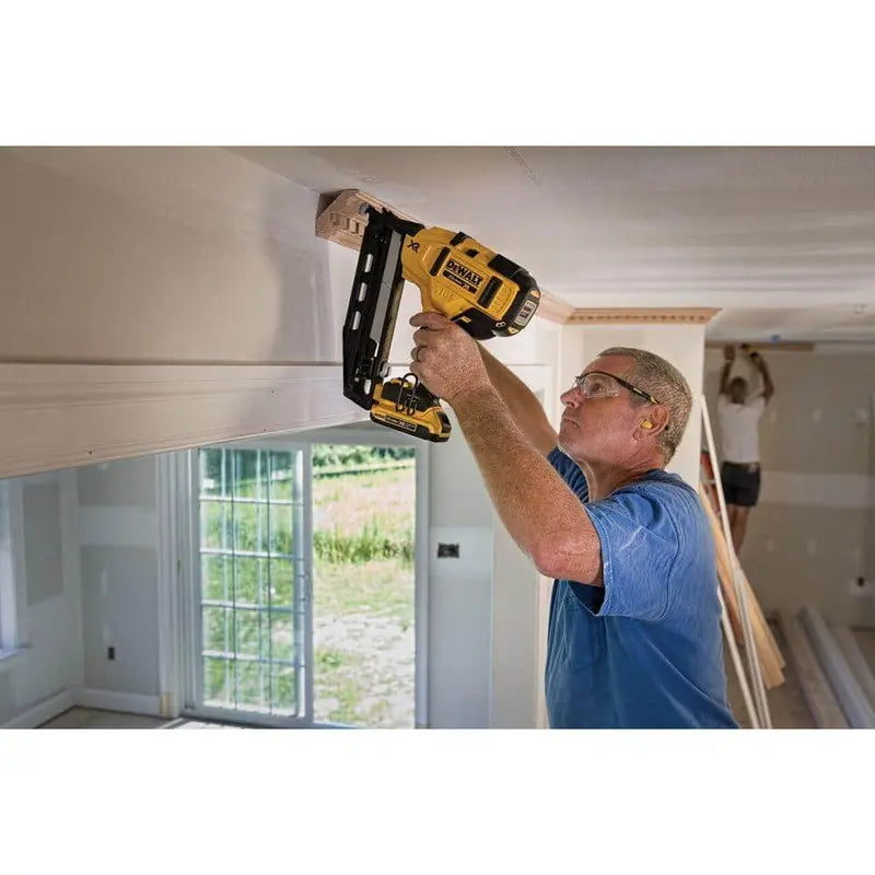 DEWALT 20V MAX XR Lithium-Ion Cordless 16-Gauge Angled Finish Nailer (Tool Only) DCN660B