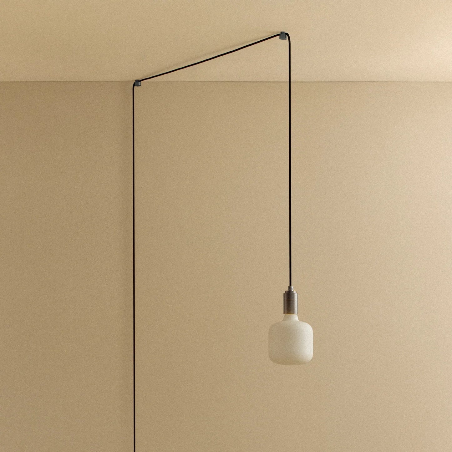 Oblo Plug-In Pendant in Graphite