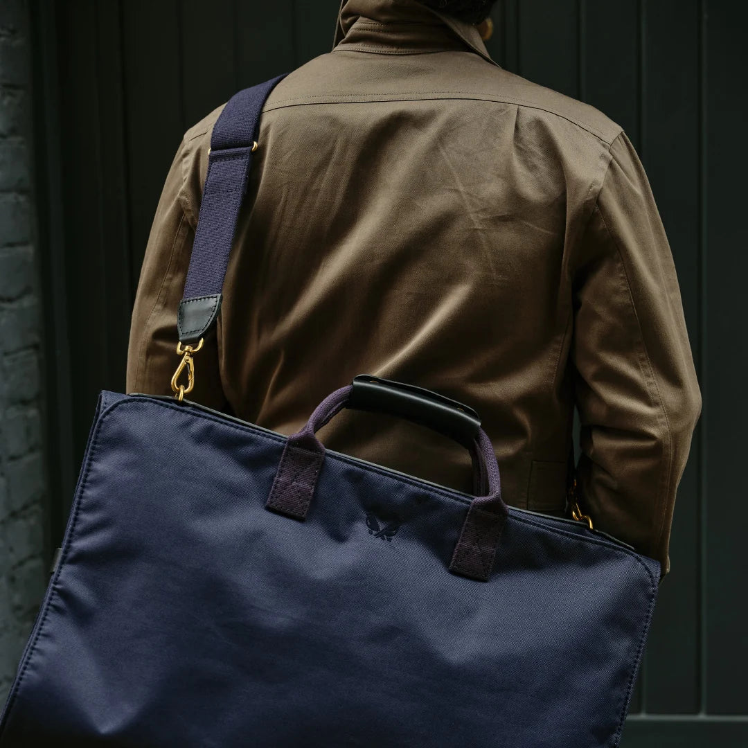 Trifold - Navy