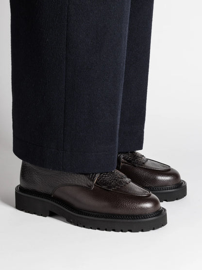 MAX DARK BROWN