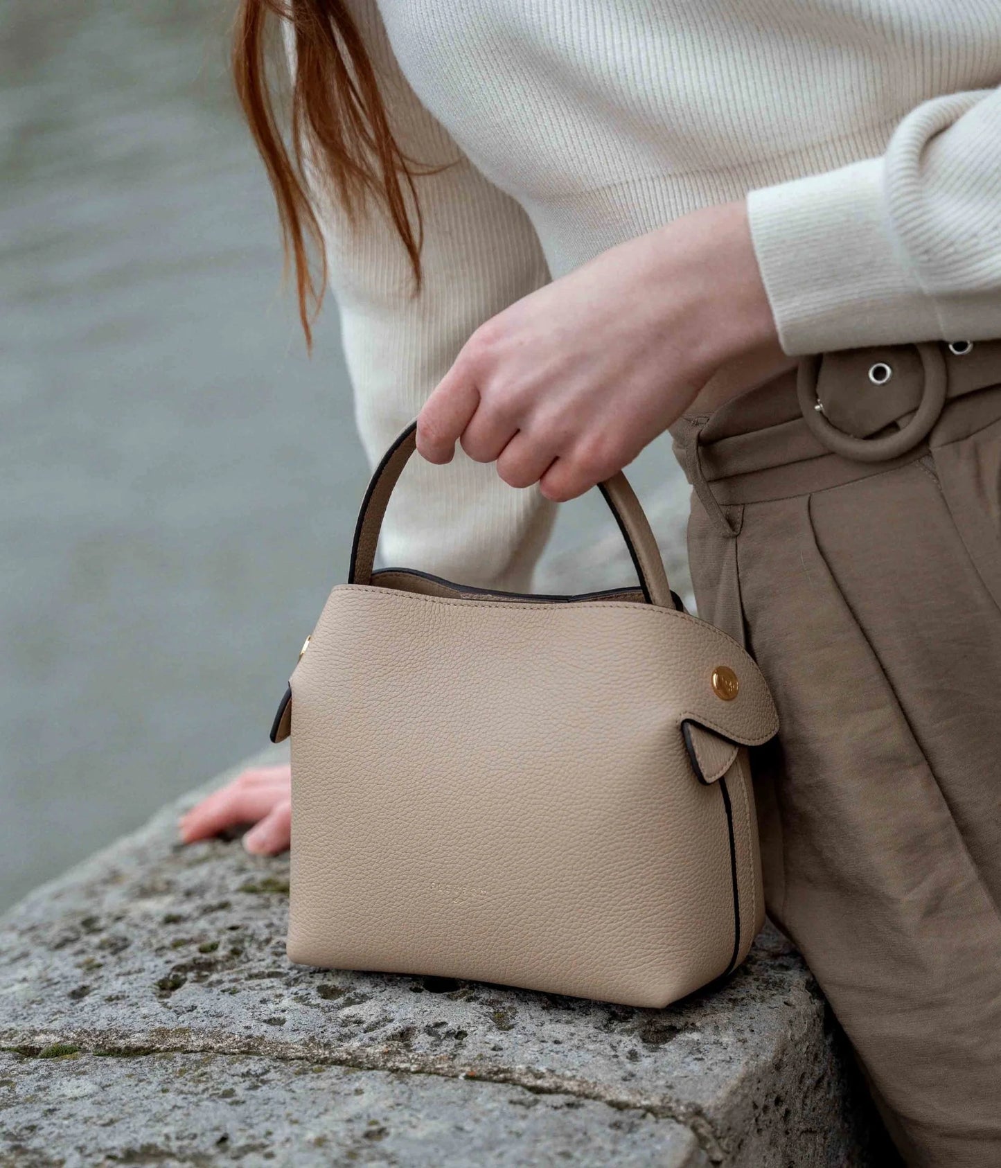 Mini Swann | Sable