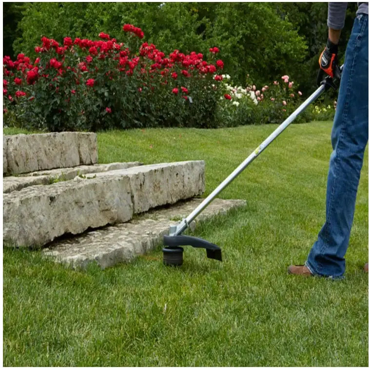 ECHO SRM-225 21.2 cc Gas-Powered Straight-Shaft String Trimmer for Landscaping