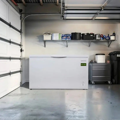 Hamilton Beach HZ7941-3BCOM 14-Cubic-Foot Chest Freezer  Energy-Efficient White Upright Freezer