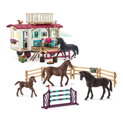 Schleich Horse Club Camper Playset, 43-Piece Realistic Horse Toys for Kids Aged 5-12