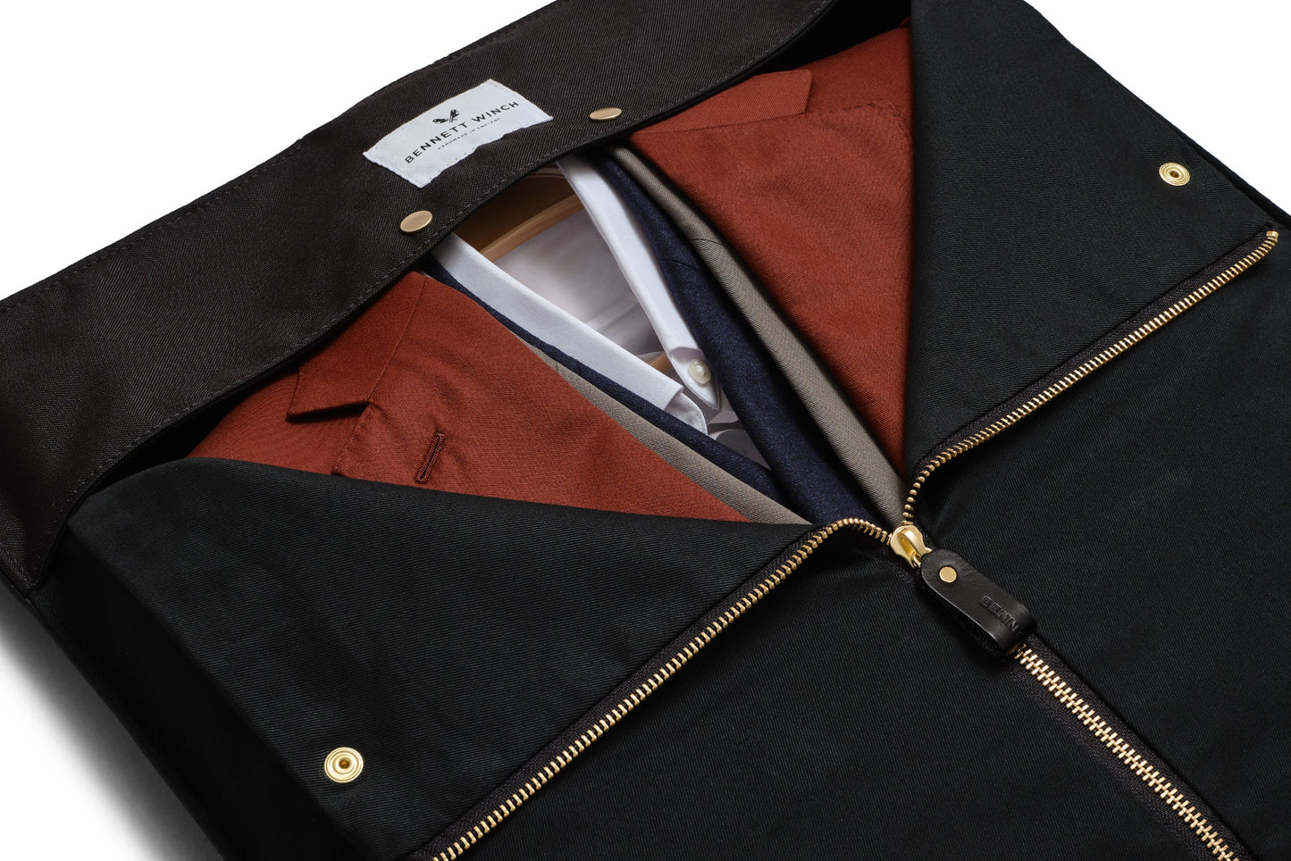 Suede Trifold - Storm Grey