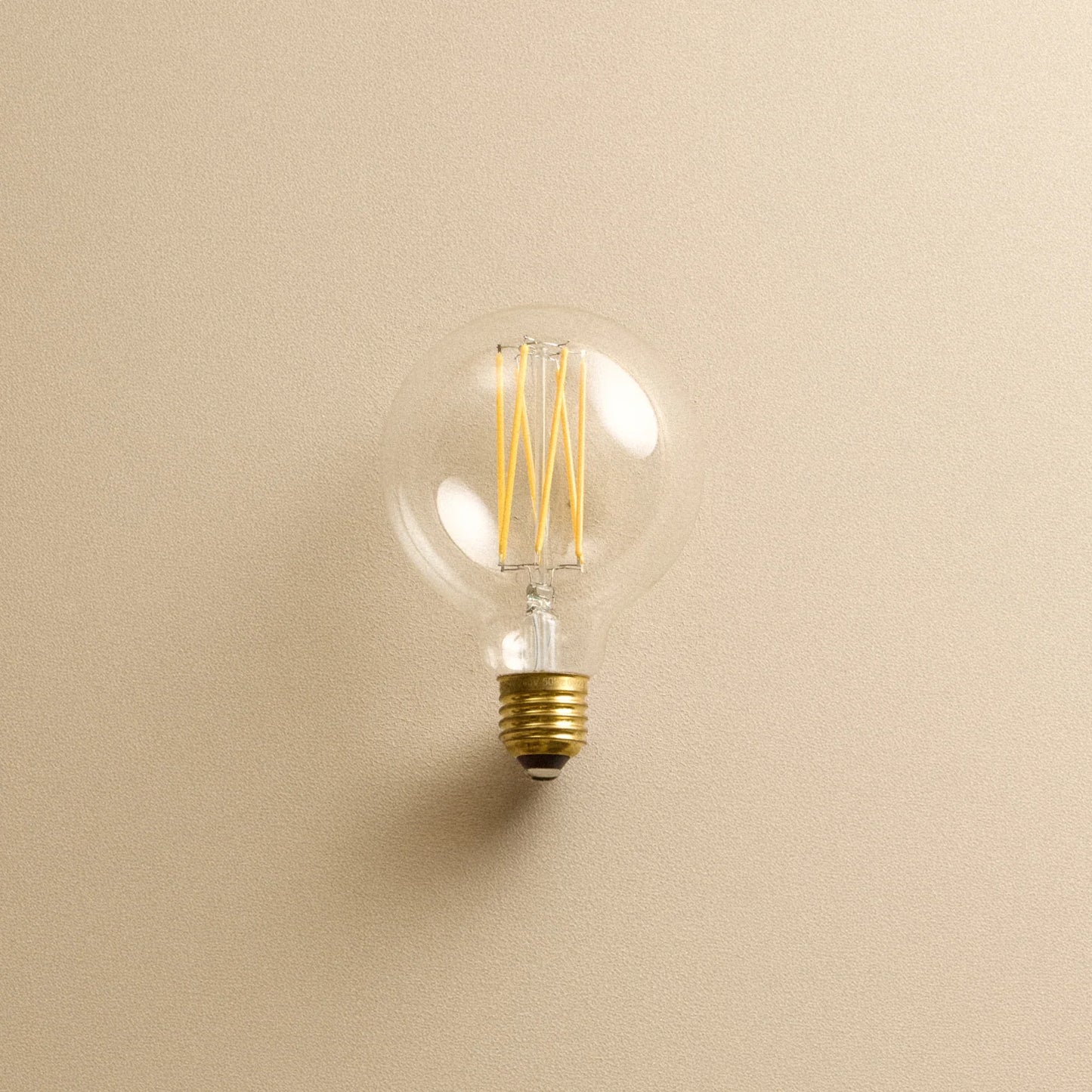 Elva E27 Non-Tinted LED Bulb