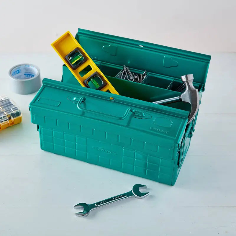 Toyo ST-350 Heavy-Duty Tool Box  Green