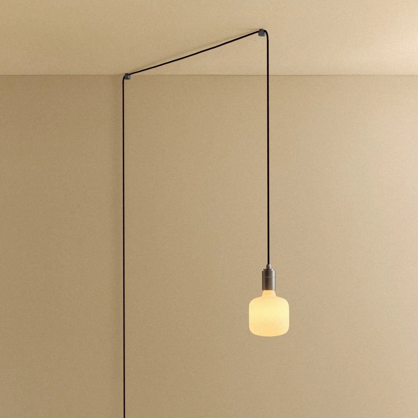 Oblo Plug-In Pendant in Graphite