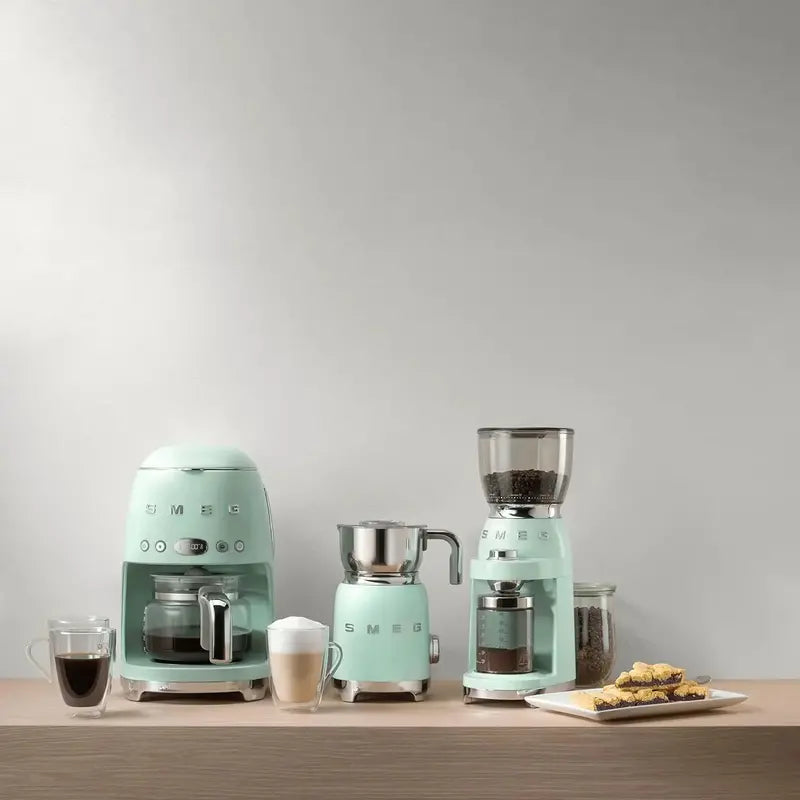 Smeg Retro-Style Drip Coffee Maker — 10-Cup Capacity, Pastel Green Finish, 50s Aesthetic