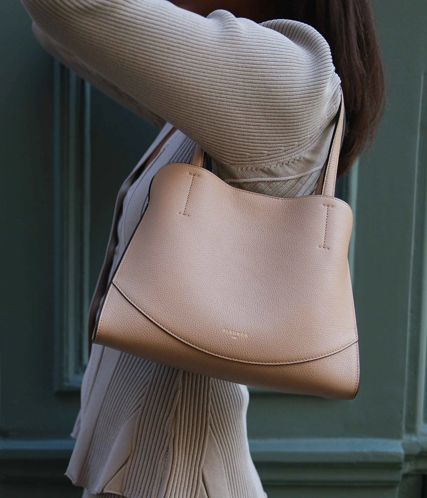 Mini Oak | Sable